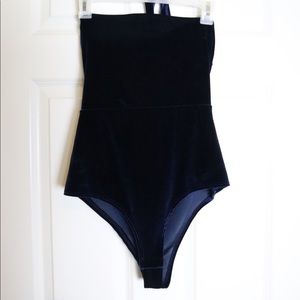 Strapless bodysuit